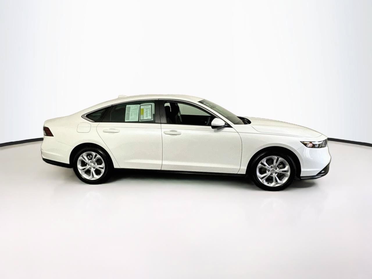 Certified 2025 Honda Accord LX image 10