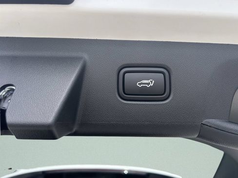 New 2026 Hyundai Tucson Limited FWD image 14
