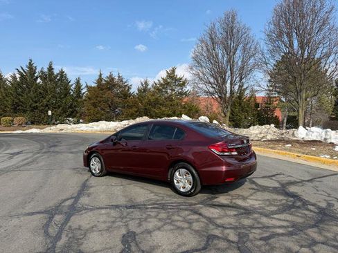 Used 2015 Honda Civic LX image 3