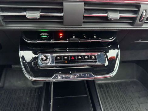 Used 2023 Lincoln Corsair Reserve w/ Equipment Group 201A image 28