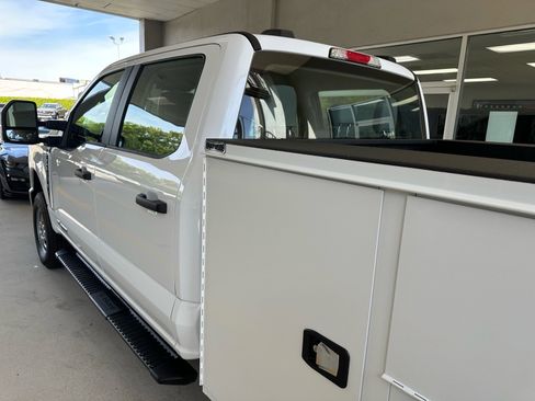 New 2026 Ford F250 XL w/ XL Chrome Package AWD/4WD image 14