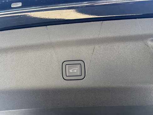 New 2026 Chevrolet Tahoe Premier image 6