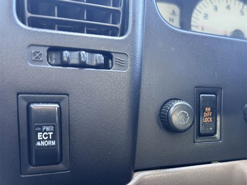 Used 2003 Toyota Tacoma 4x4 Xtracab V6 image 22