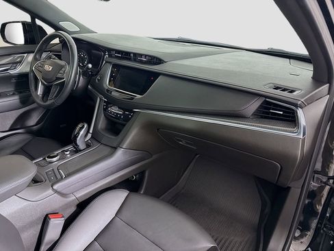 Certified 2023 Cadillac XT5 Sportv w/ Technology Package image 30