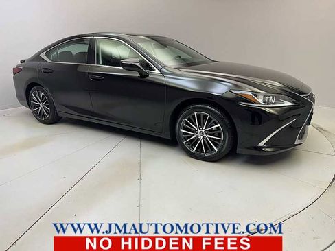 Used 2024 Lexus ES 350 w/ Premium Package image 7