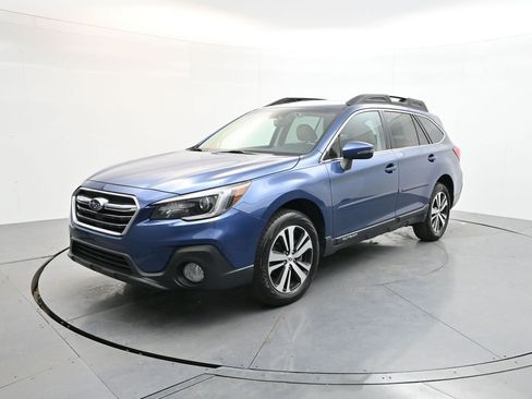 Used 2019 Subaru Outback 3.6R Limited image 3