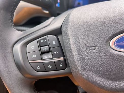 Used 2024 Ford Ranger XLT AWD/4WD image 18