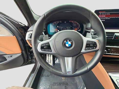 Used 2023 BMW 530i w/ M Sport Package RWD image 39