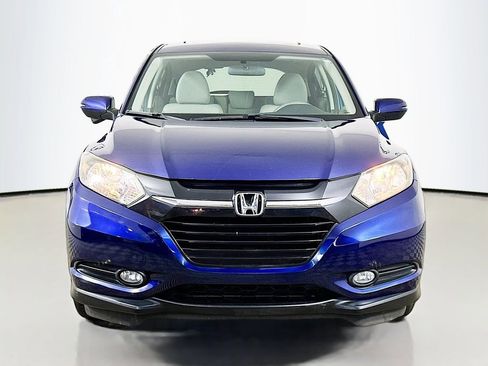 Used 2016 Honda HR-V EX image 2