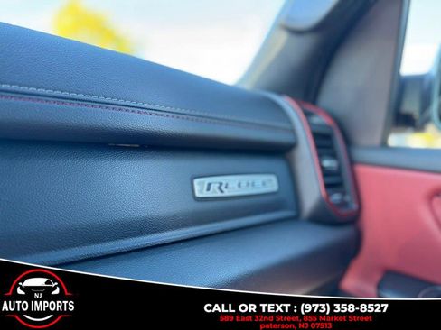 Used 2019 RAM 1500 Rebel image 30