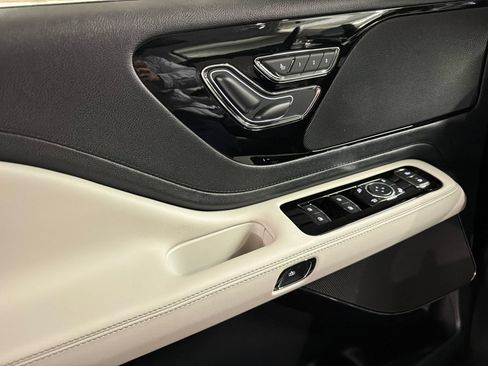 New 2026 Lincoln Aviator 2WD image 32