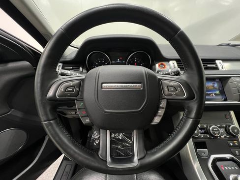 Used 2017 Land Rover Range Rover Evoque SE Premium AWD/4WD image 23