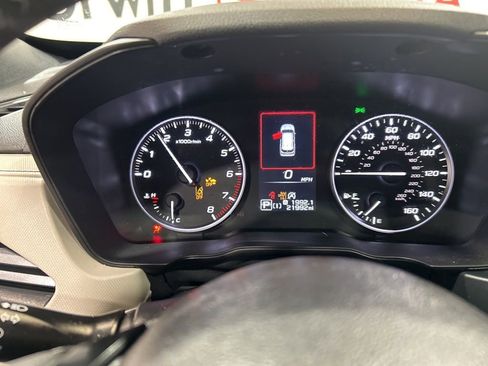 Used 2025 Subaru Forester Premium w/ Convenience Package #1 image 27