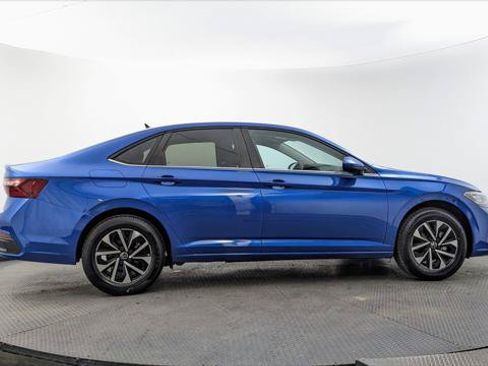 Used 2022 Volkswagen Jetta S FWD image 9
