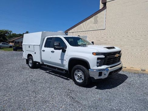 Used 2024 Chevrolet Silverado 2500 W/T w/ WT Convenience Package AWD/4WD image 18