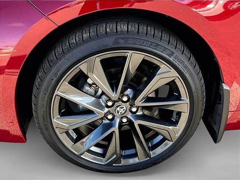 Used 2025 Toyota Corolla SE image 10