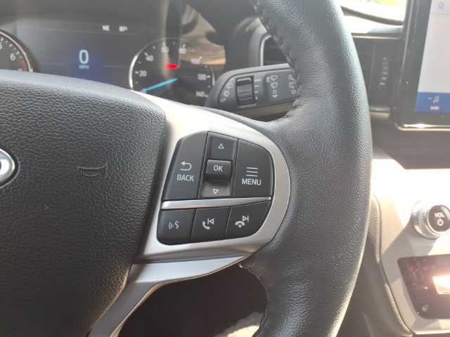 Used 2024 Ford Explorer XLT w/ Equipment Group 202A AWD/4WD image 16