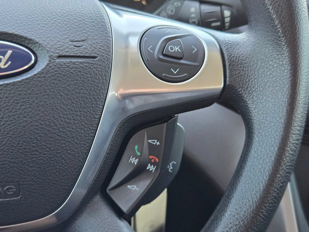 Used 2013 Ford Escape SE AWD/4WD image 22