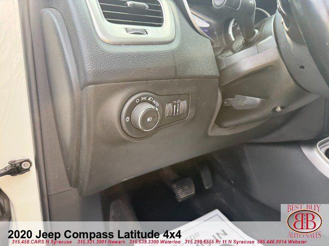 Used 2020 Jeep Compass Latitude w/ Cold Weather Group AWD/4WD image 17
