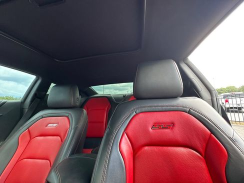 Used 2018 Chevrolet Camaro SS w/ LPO, Ground Effects Package RWD image 24