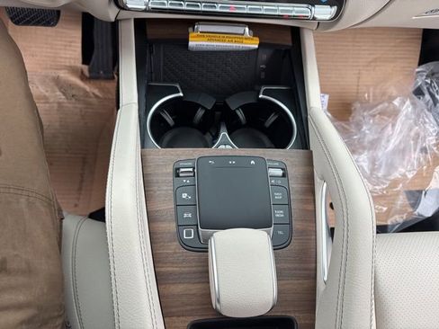 Used 2025 Mercedes-Benz GLE 350 4MATIC image 22