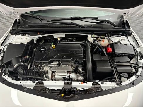 Used 2024 Chevrolet Malibu LT image 12