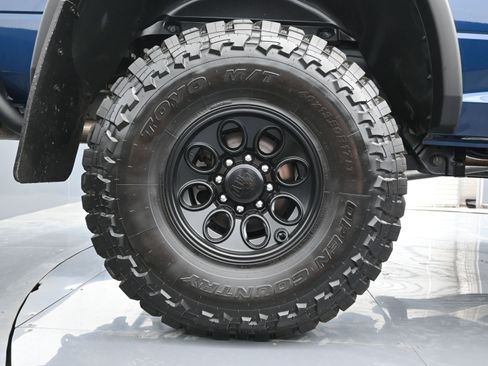 Used 2023 RAM 2500 Laramie w/ Night Edition image 18