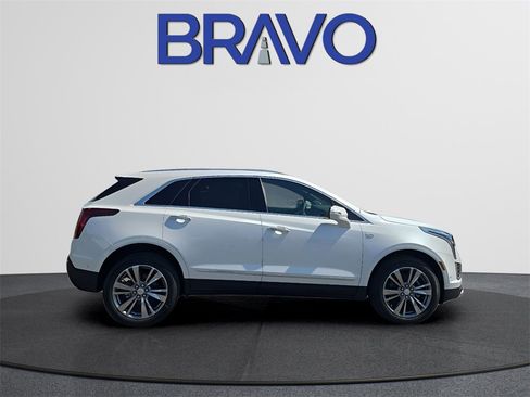 New 2025 Cadillac XT5 Premium Luxury w/ Technology Package image 3