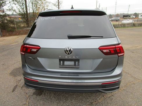 Used 2024 Volkswagen Tiguan S image 8