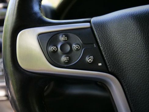 Used 2015 GMC Sierra 1500 SLT w/ SLT Crew Cab Value Package image 15