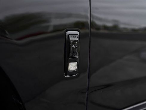 Used 2019 Rolls-Royce Cullinan AWD/4WD image 10