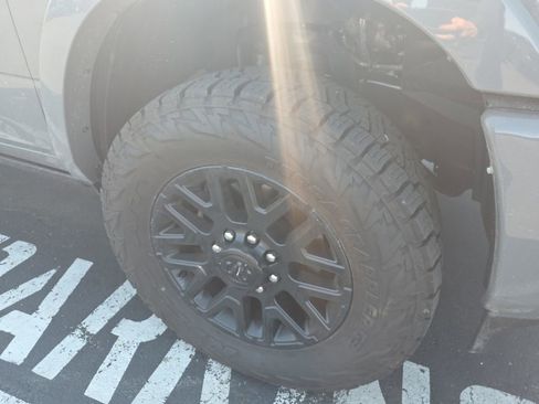 New 2026 RAM 2500 Limited AWD/4WD image 6
