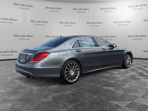 Used 2016 Mercedes-Benz S 550 Sedan image 5