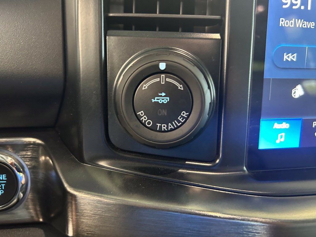 Used 2025 Ford F350 Lariat w/ Lariat Ultimate Package AWD/4WD image 52
