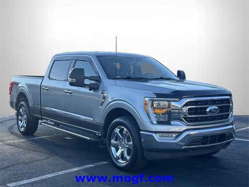 Certified 2022 Ford F150 XLT w/ Equipment Group 302A High image 4