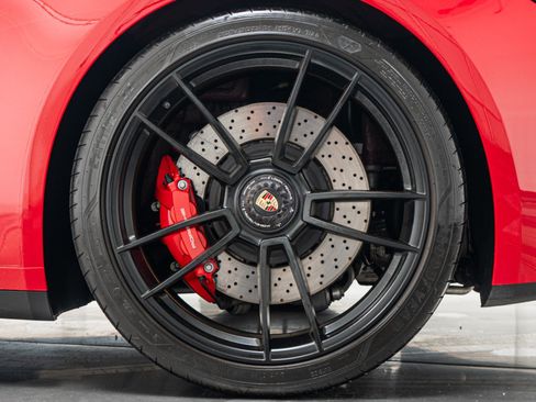 Used 2022 Porsche 911 Cabriolet image 11