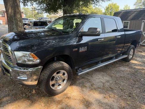 Used 2018 RAM 3500 Big Horn AWD/4WD image 1
