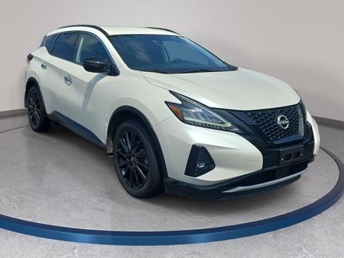 Used 2023 Nissan Murano SV w/ SV Midnight Edition Package AWD/4WD image 3