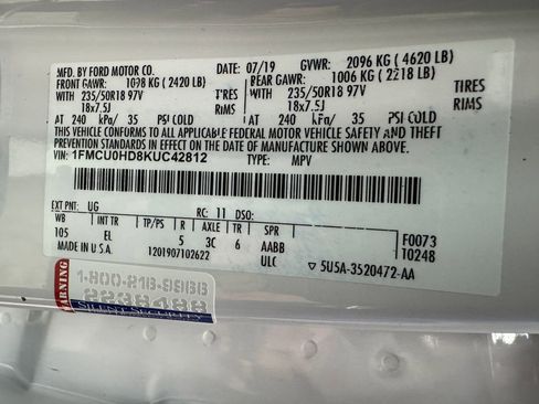 Certified 2019 Ford Escape SEL FWD image 33
