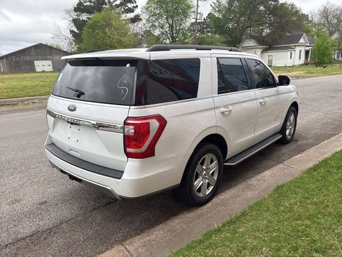 Used 2020 Ford Expedition XLT w/ Equipment Group 202A image 6
