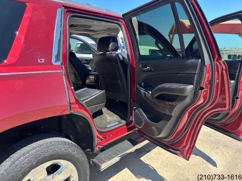 Used 2017 Chevrolet Tahoe LT w/ LT Signature Package image 29