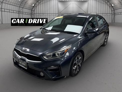 Used 2020 Kia Forte LXS image 1
