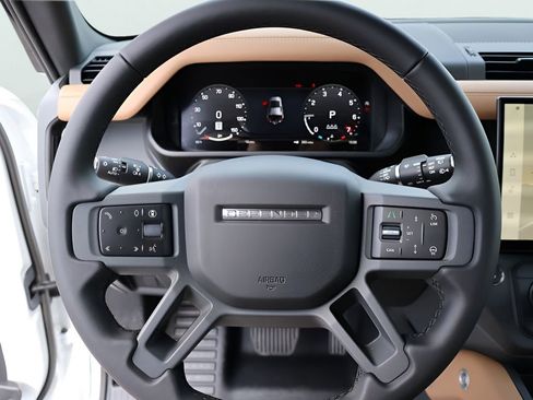 New 2026 Land Rover Defender 110 X-Dynamic SE AWD/4WD image 29