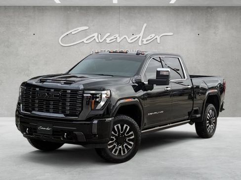Used 2024 GMC Sierra 3500 Denali Ultimate AWD/4WD image 1