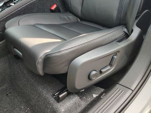 New 2026 Volvo XC40 B5 Plus w/ Protection Package Premier image 10