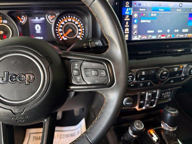 Certified 2024 Jeep Gladiator Sport AWD/4WD image 29