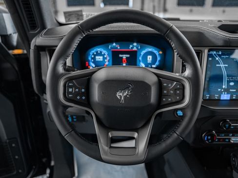 New 2026 Ford Bronco Outer Banks w/ Sasquatch Package AWD/4WD image 32