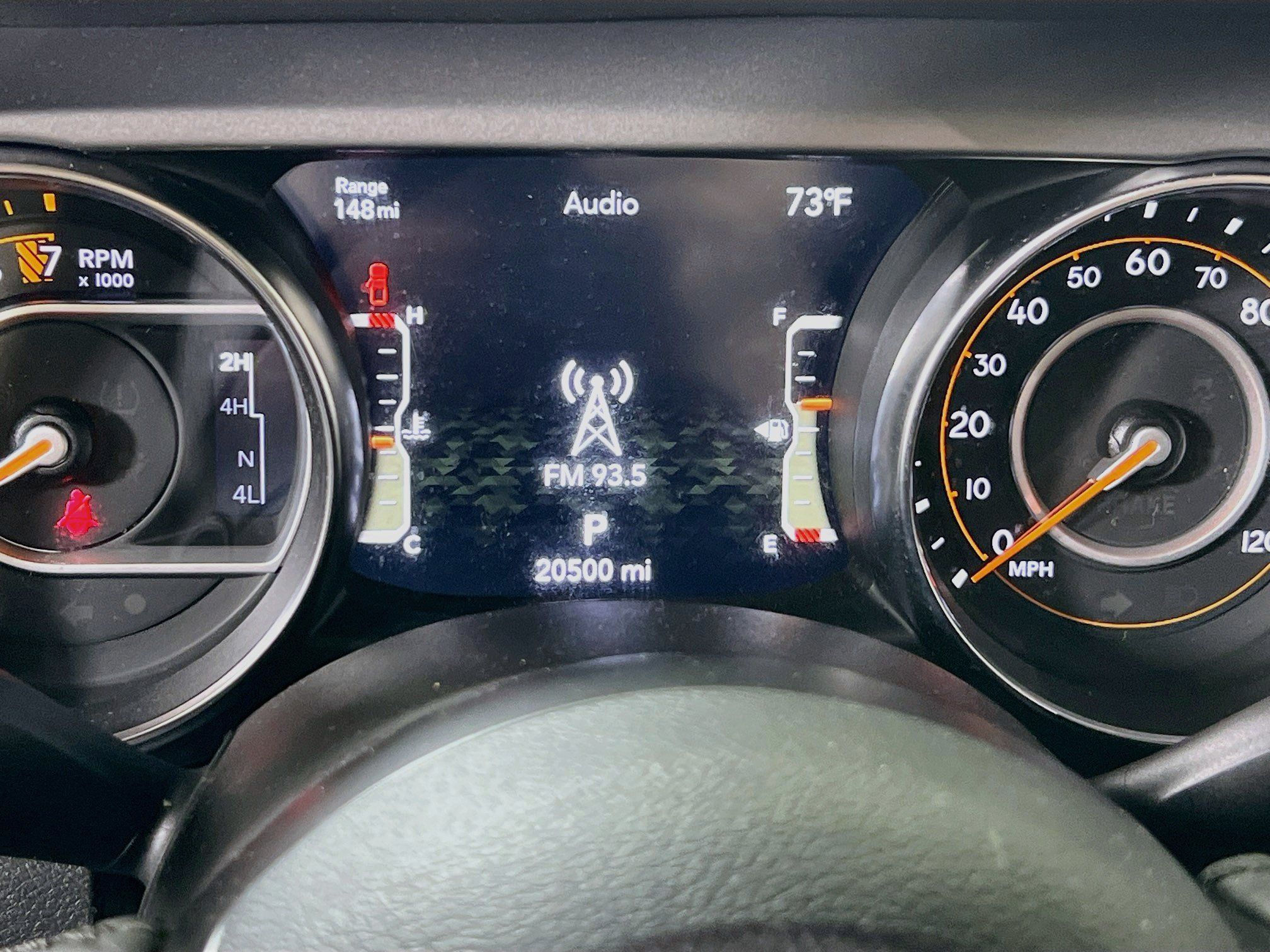 Used 2023 Jeep Gladiator Sport AWD/4WD image 12