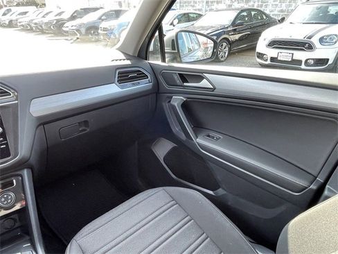 Used 2024 Volkswagen Tiguan S image 15