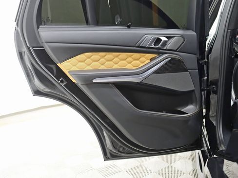 Used 2022 BMW X5 M w/ Competition Package image 41